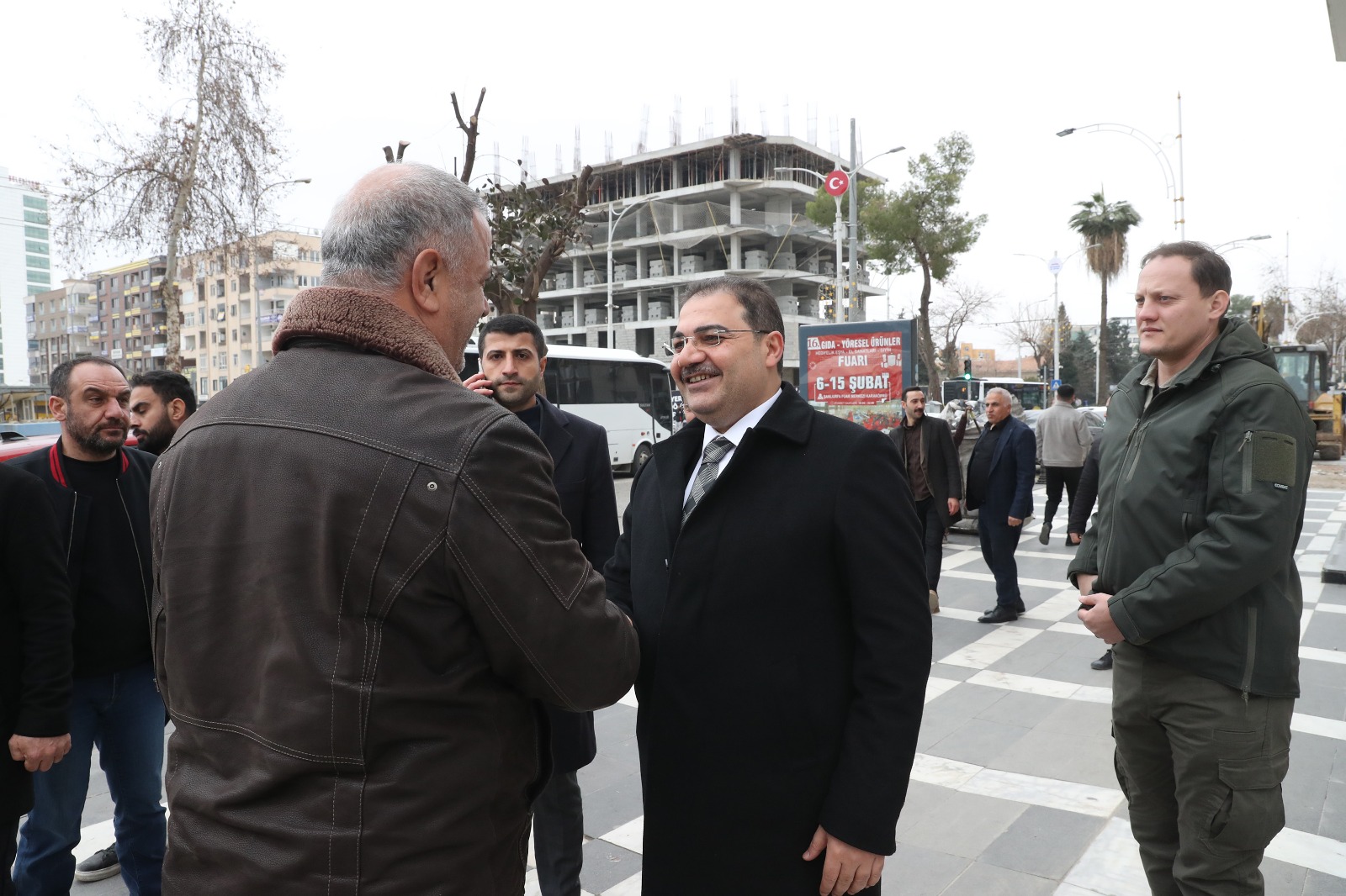 BAŞKAN CANPOLAT HALKLA İÇ İÇE