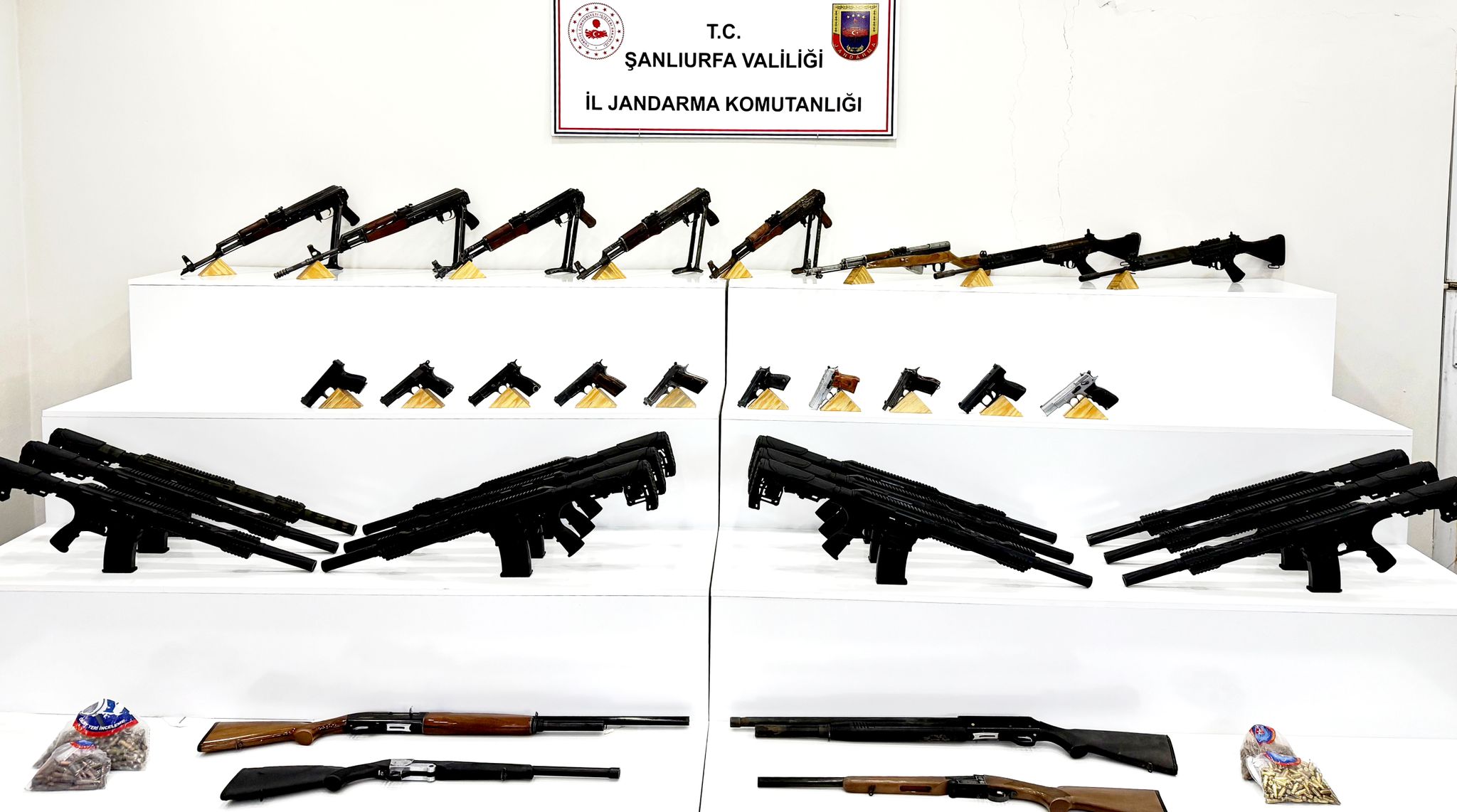 Şanlıurfa’da uzun namlulu silahlar ele geçirildi!