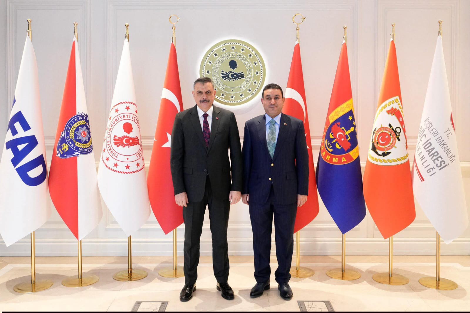 BAŞKAN ÖZYAVUZ İÇİŞLERİ BAKANI MUSTAFA ÇİFTÇİ'Yİ ZİYARET ETTİ