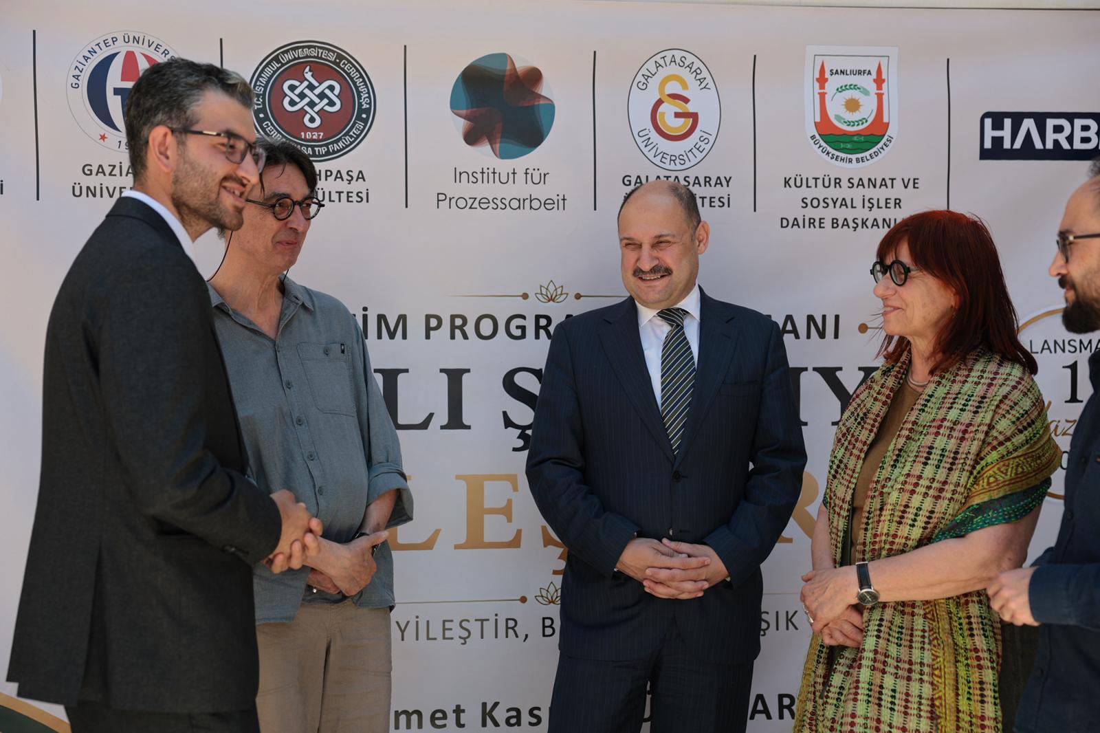 BAŞKAN GÜLPINAR: “BİR ÇOCUĞUN GÜLÜMSEMESİ ŞEHRİN YENİDEN NEFES ALMASIDIR”