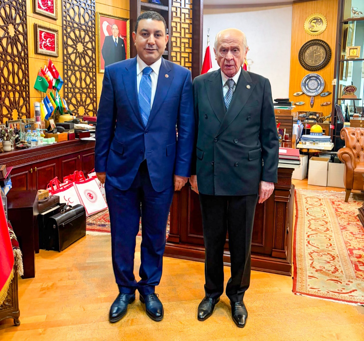 BAŞKAN ÖZYAVUZ DEVLET BAHÇELİ'Yİ ZİYARET ETTİ
