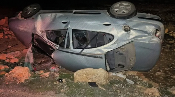 Şanlıurfa’da otomobil devrildi! Baba ve kızı yaralandı