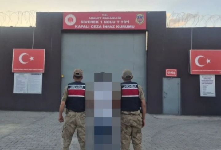 7 yıl 6 ay hapis cezası! Şanlıurfa’da jandarma tarafından yakalandı