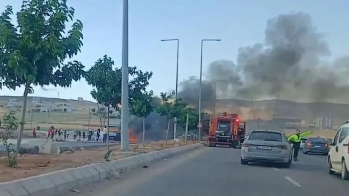 Şanlıurfa’da kaza sonrası yangın! İtfaiye müdahale etti!