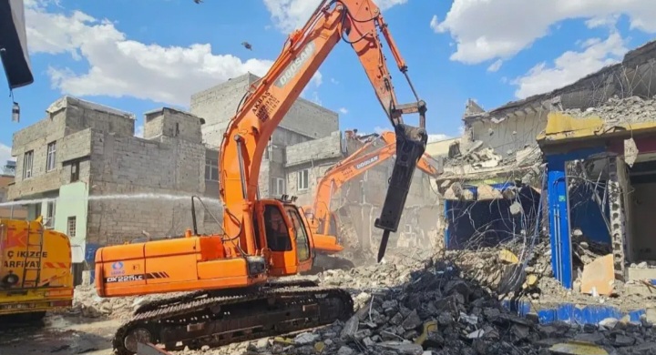 SSK Caddesi’ndeki çalışmalar sürüyor! 17 metre genişliğinde olacak!