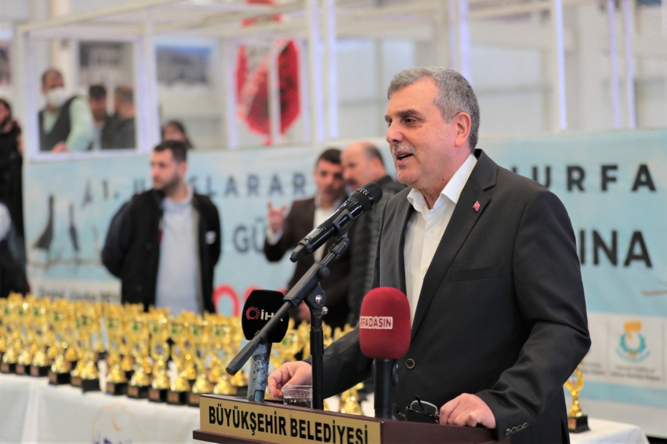 Farklı ülkelerden getirilen güvercinler Urfa’da yarıştı