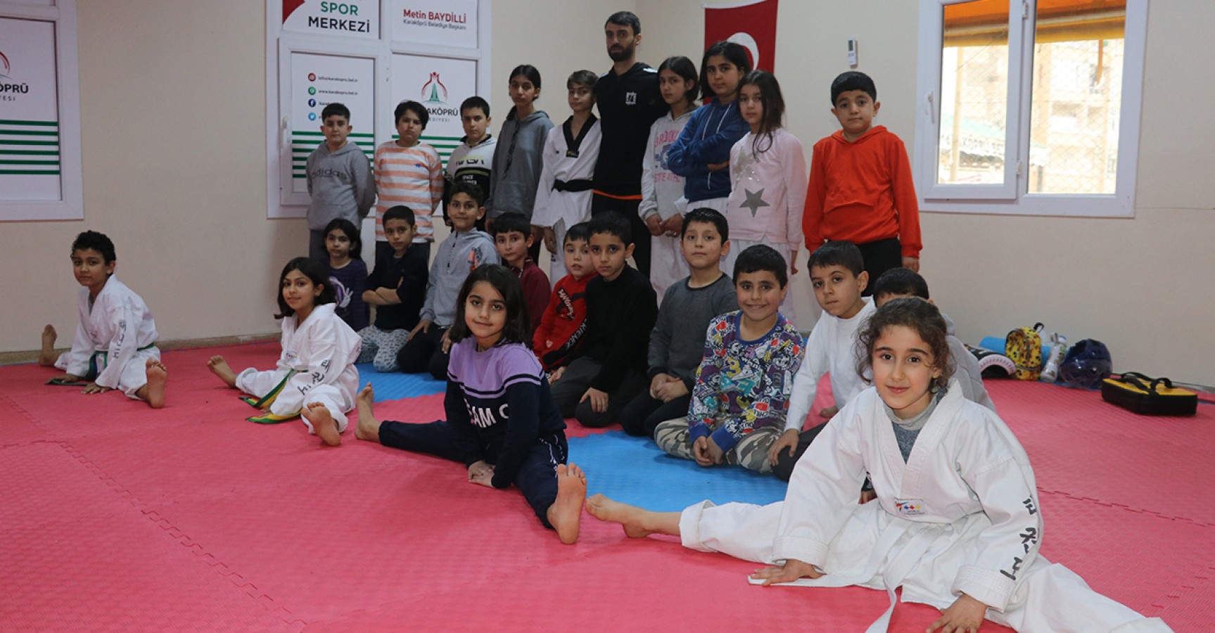 Geleceğin milli sporcuları olma yolunda eğitim alıyorlar