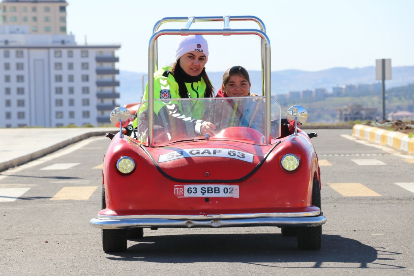 Şanlıurfa’da çocuklara güvenli trafik eğitimi