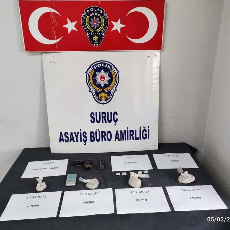 Suruç'ta zehir tacirlerine baskın!