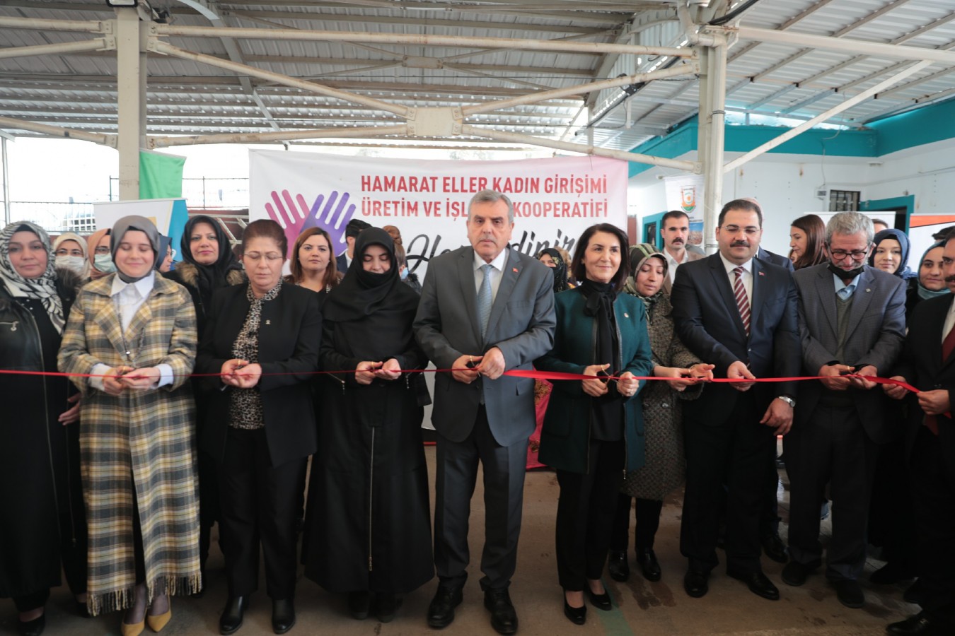 Kadınlar aynı çatı altında buluştu