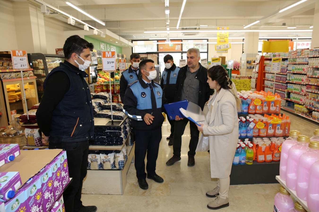 Zincir marketlerdeki depolara denetim