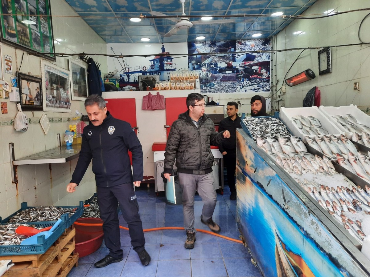 Viranşehir’de balık tezgahları denetlendi