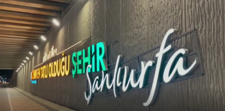 Şanlıurfa'da prestij caddeleri ışıl ışıl