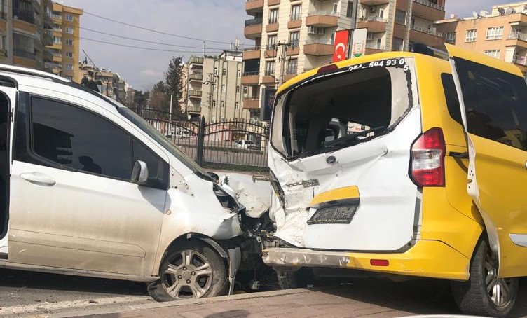 Haliliye’de zincirleme kaza!