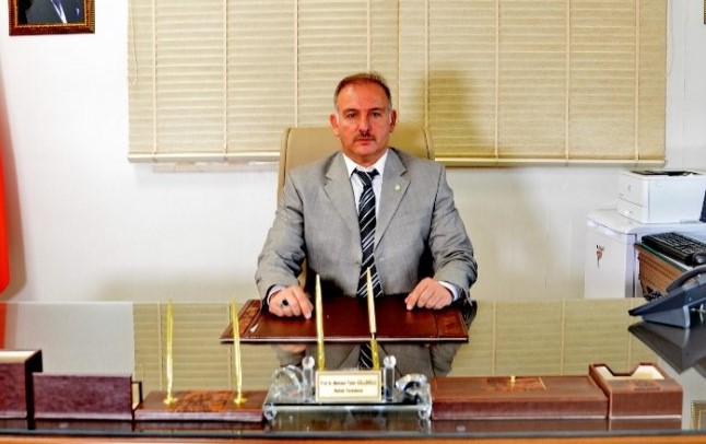 Üniversitede rektör yardımcısı görevden alındı!