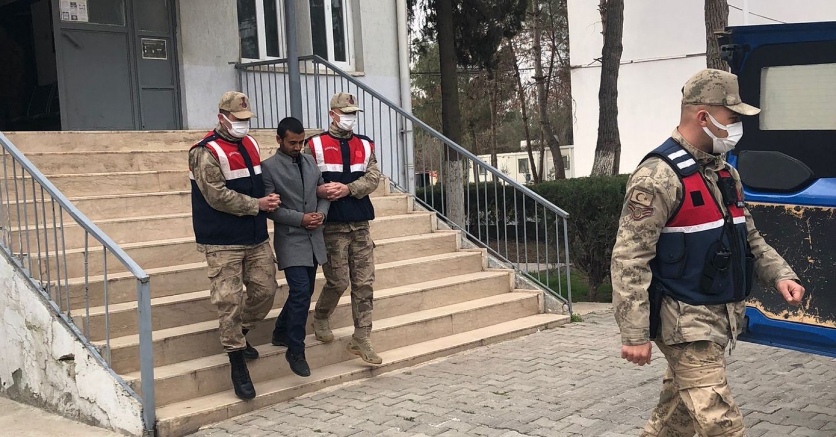 Firari ‘Binbir Surat’ Harran’da jandarmanın operasyonuyla yakalandı
