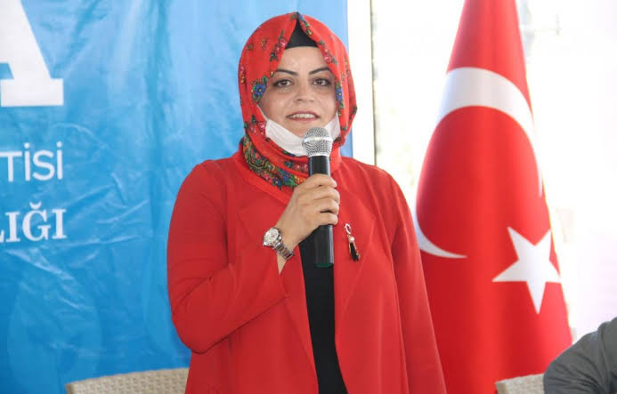 Şanlıurfa DEVA Partisi'nde başkan yardımcısı istifa etti
