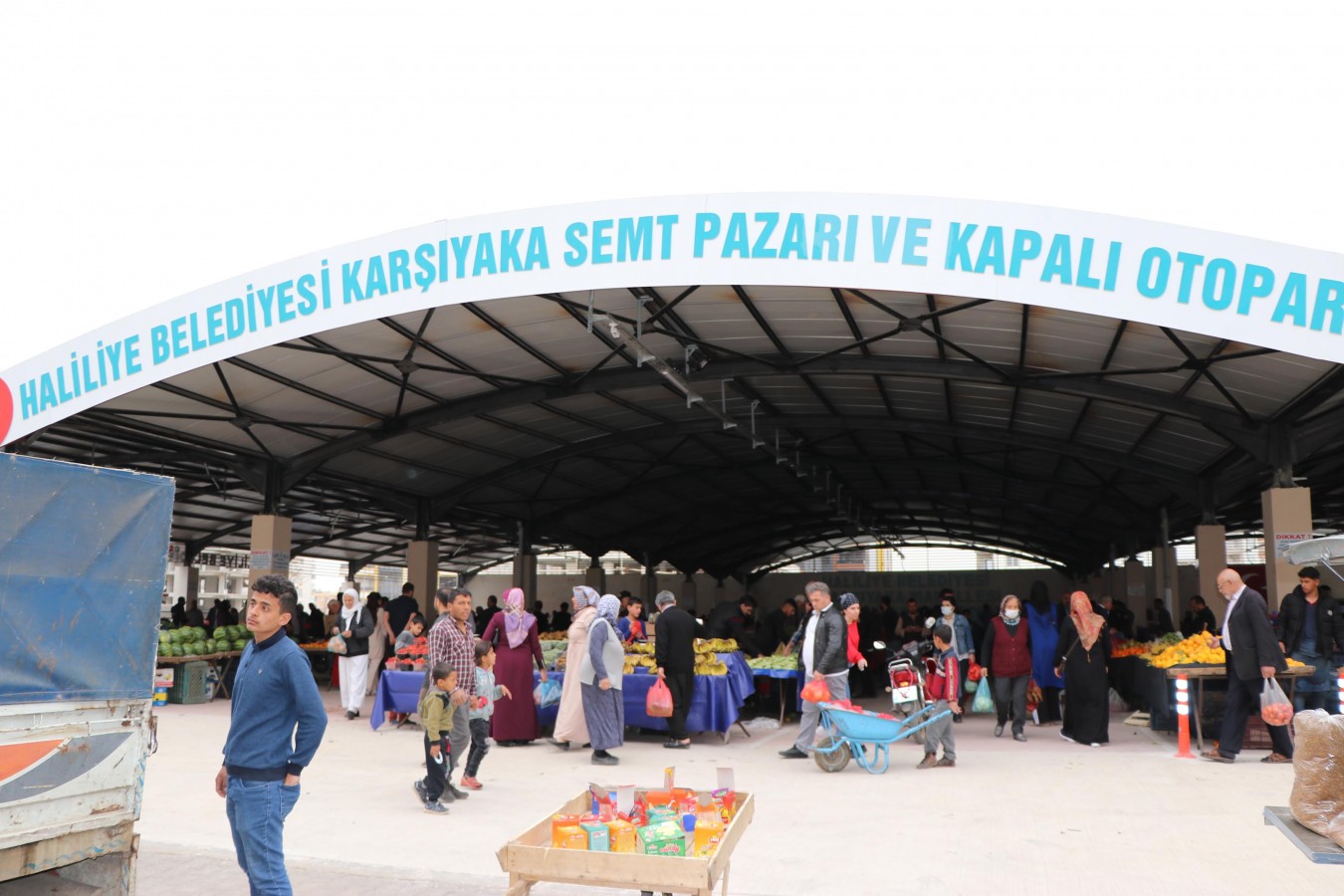 Haliliye’de kapalı semt pazarı hizmete açıldı!