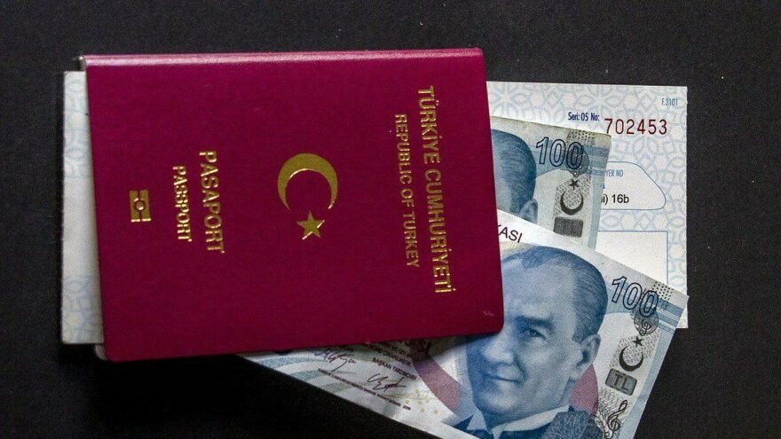Kanun teklifi TBMM’de! Gençler, pasaport harcı,  yurt dışına çıkış harcı ödemeyecekler