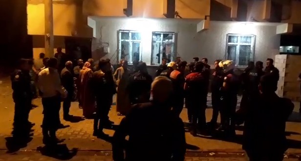 Şanlıurfa'da komşuların kavgasında çok sayıda yaralı! -EK