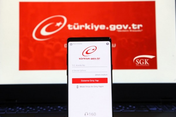 SGK'ya ait 5 hizmet daha e-Devlet'ten sunulacak