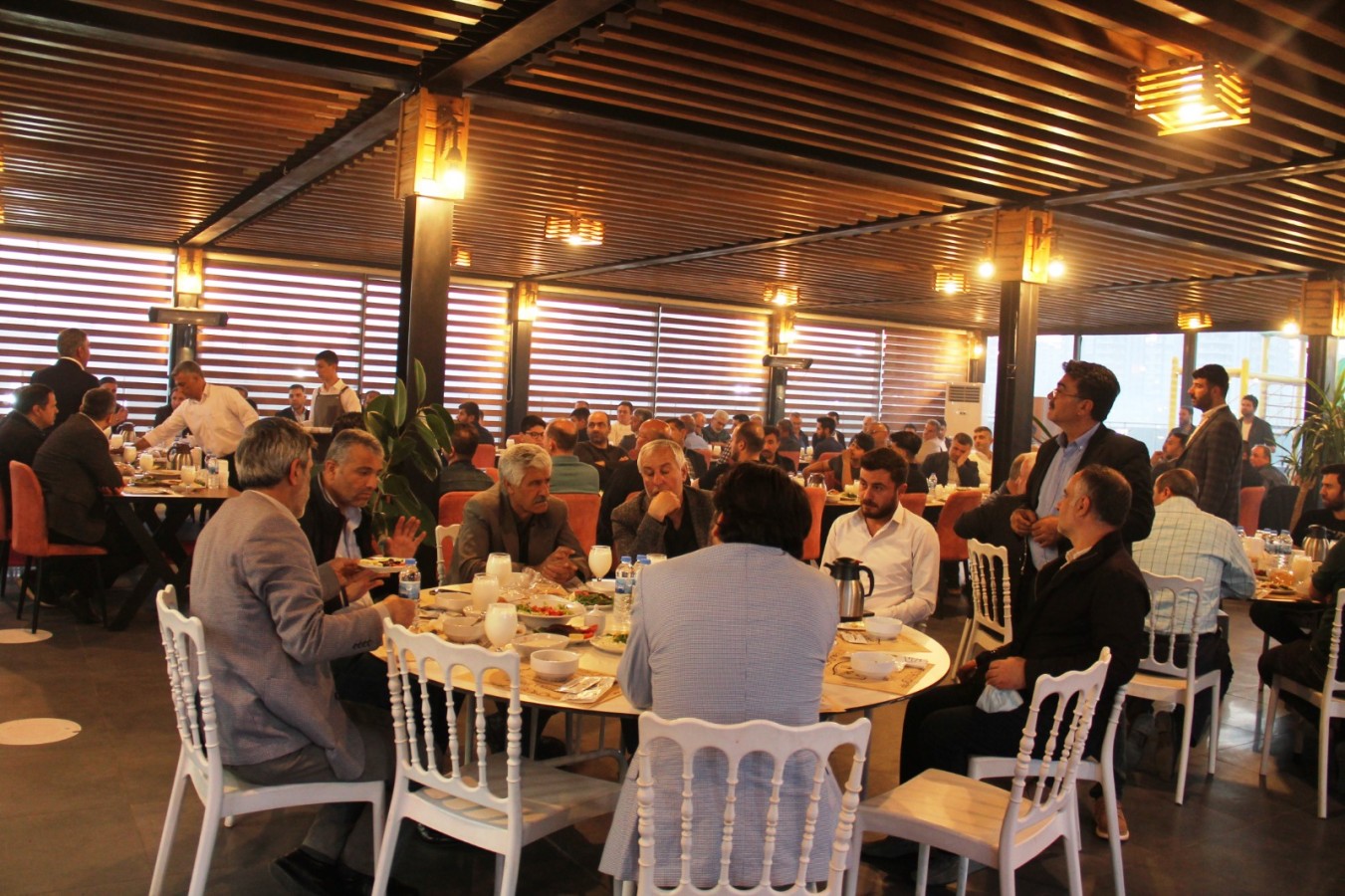 Elektrikçiler Odası iftarda buluştu
