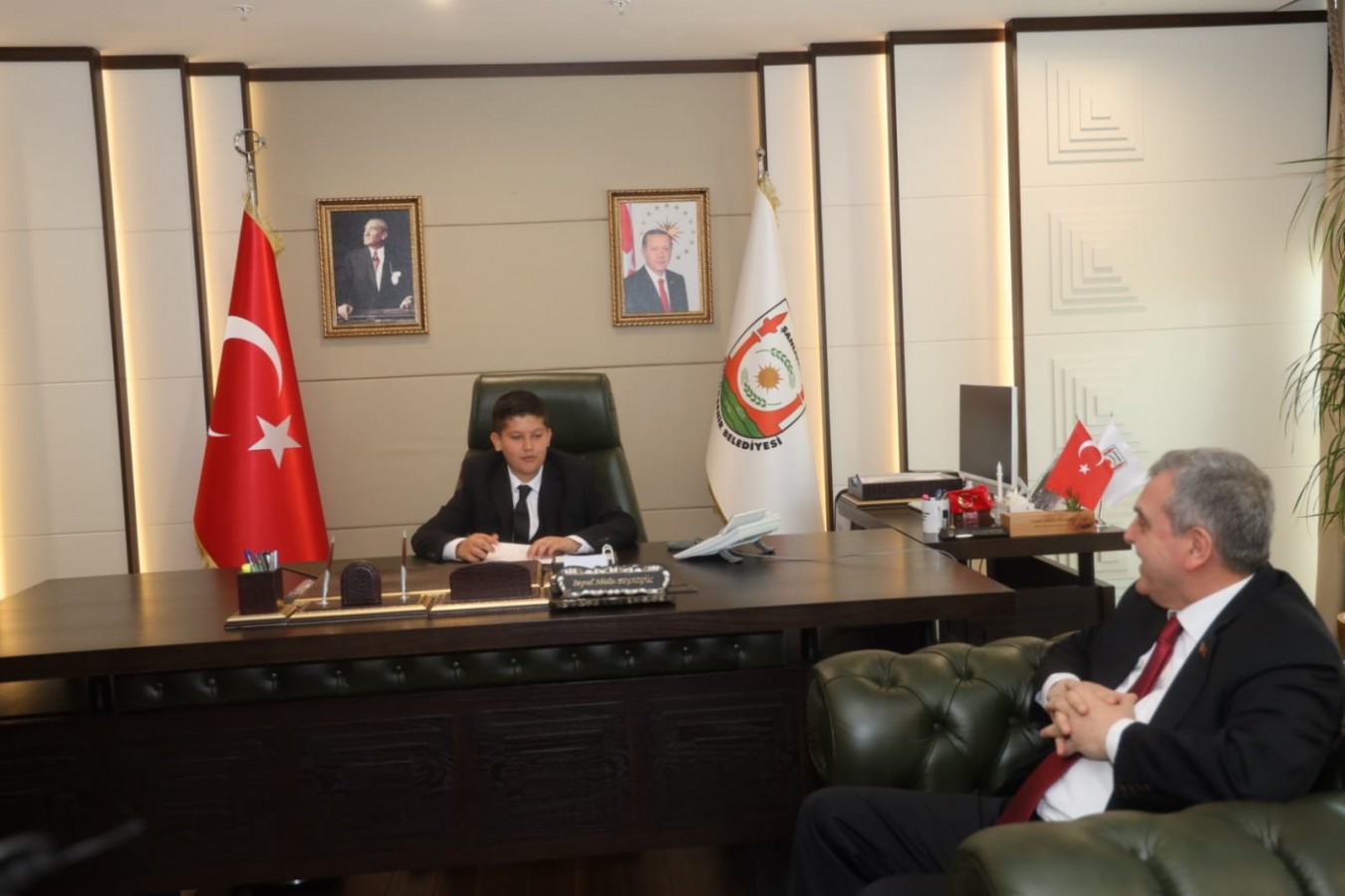 Beyazgül başkanlık koltuğunu devretti