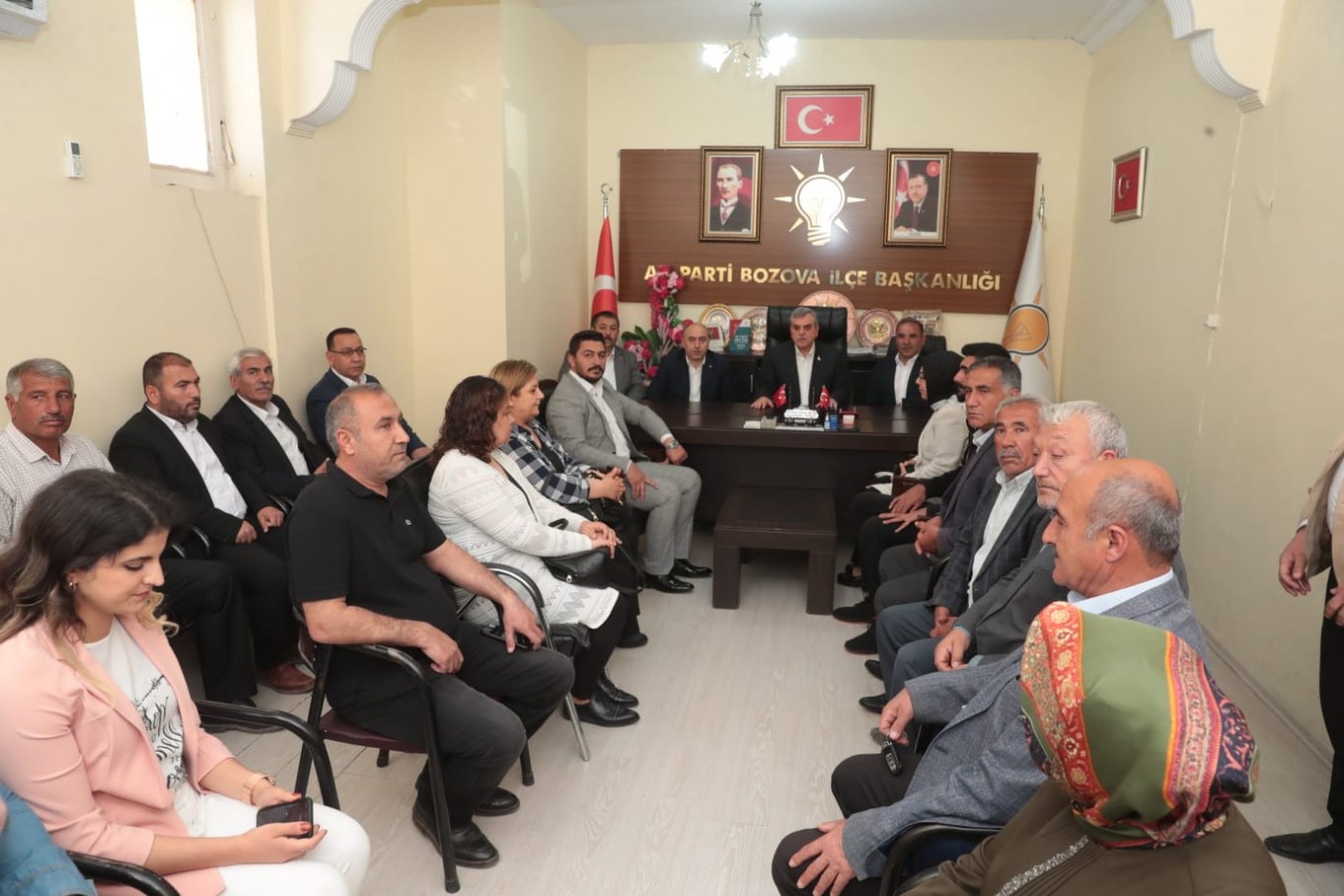 Başkan Beyazgül Bozova'da
