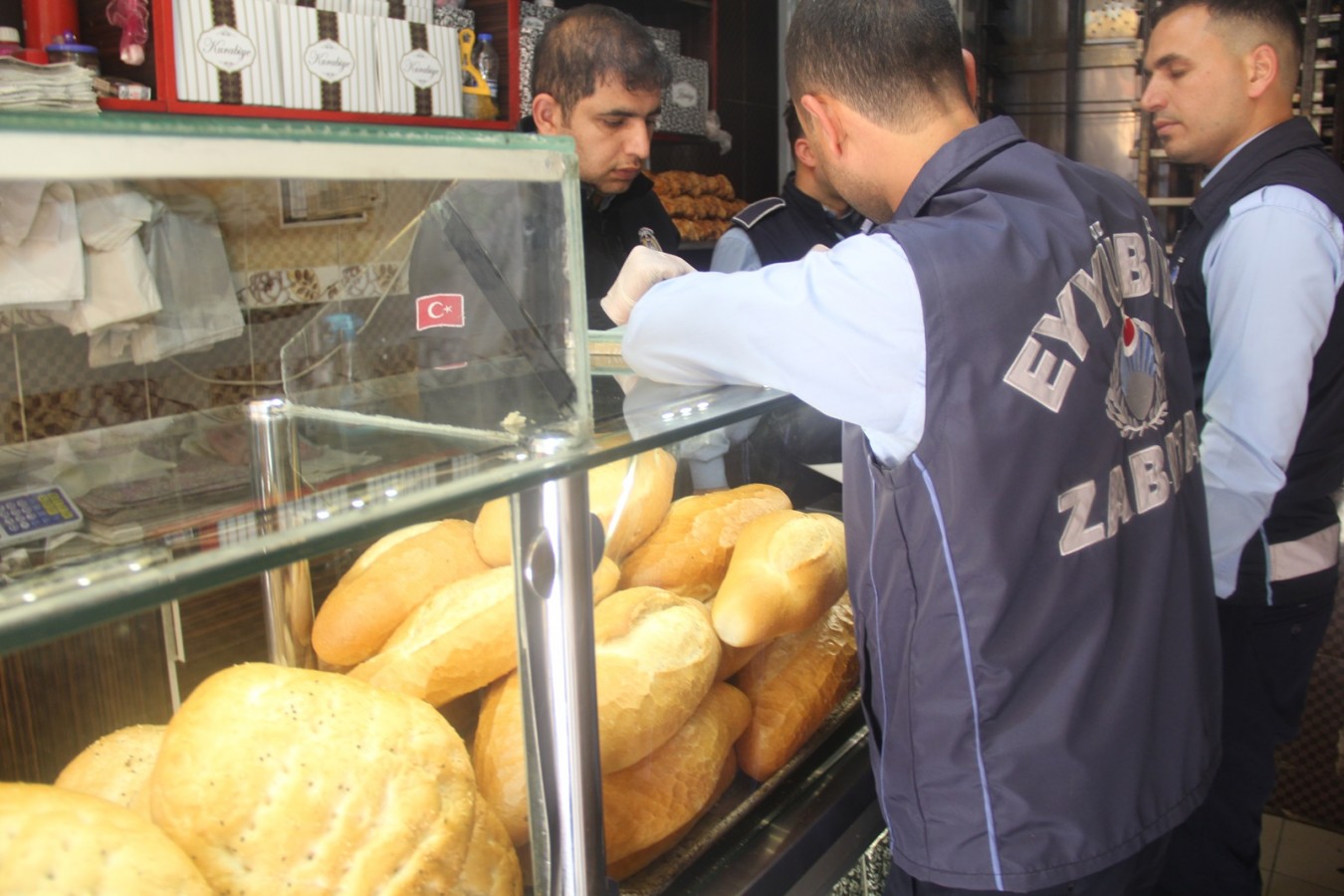Eyyübiye’de zabıta denetimleri sürüyor