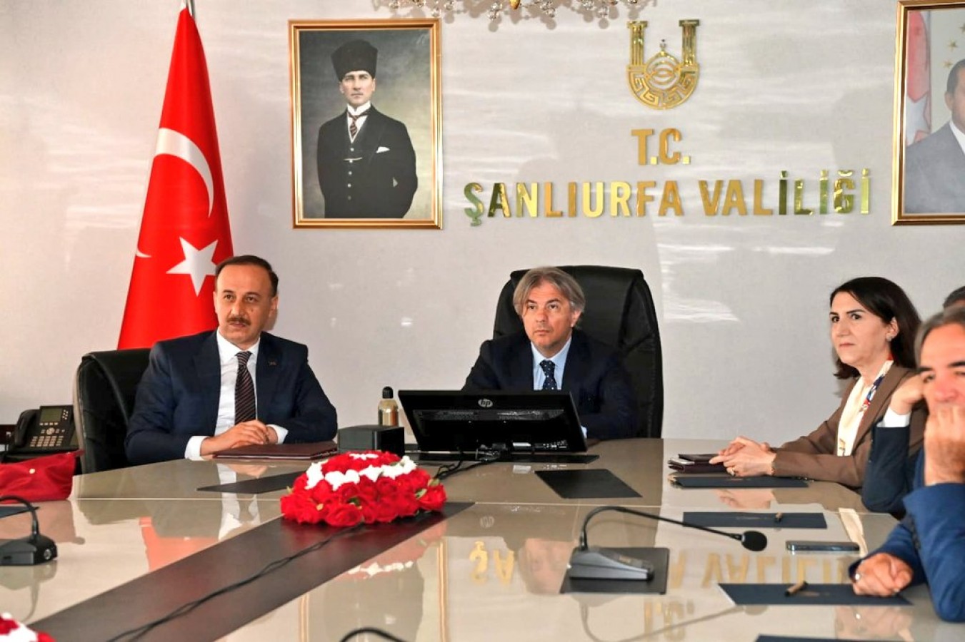 Bakan Yardımcısı Demircan Valiliği ziyaret etti