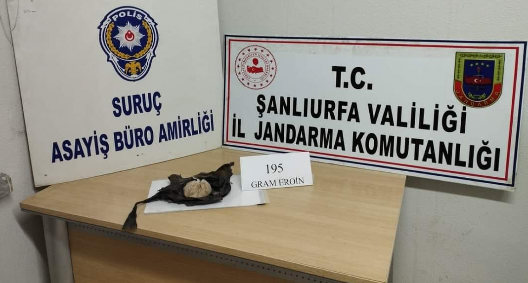 Suruç'ta durdurulan araçta eroin ele geçirildi