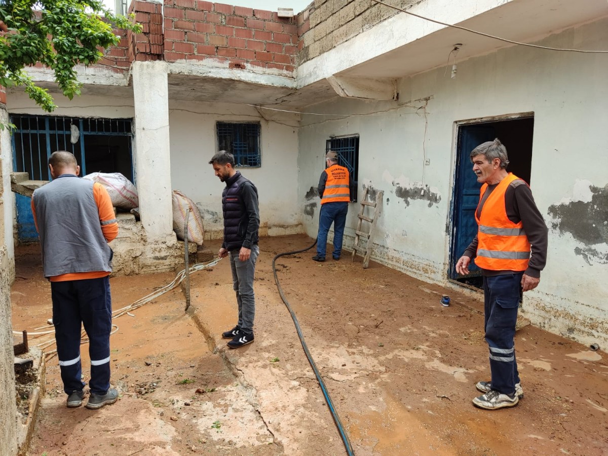 Şanlıurfa’da sel vuran bölgelerde mağduriyetler gideriliyor