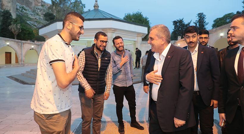Beyazgül, vatandaşların bayramını tebrik etti