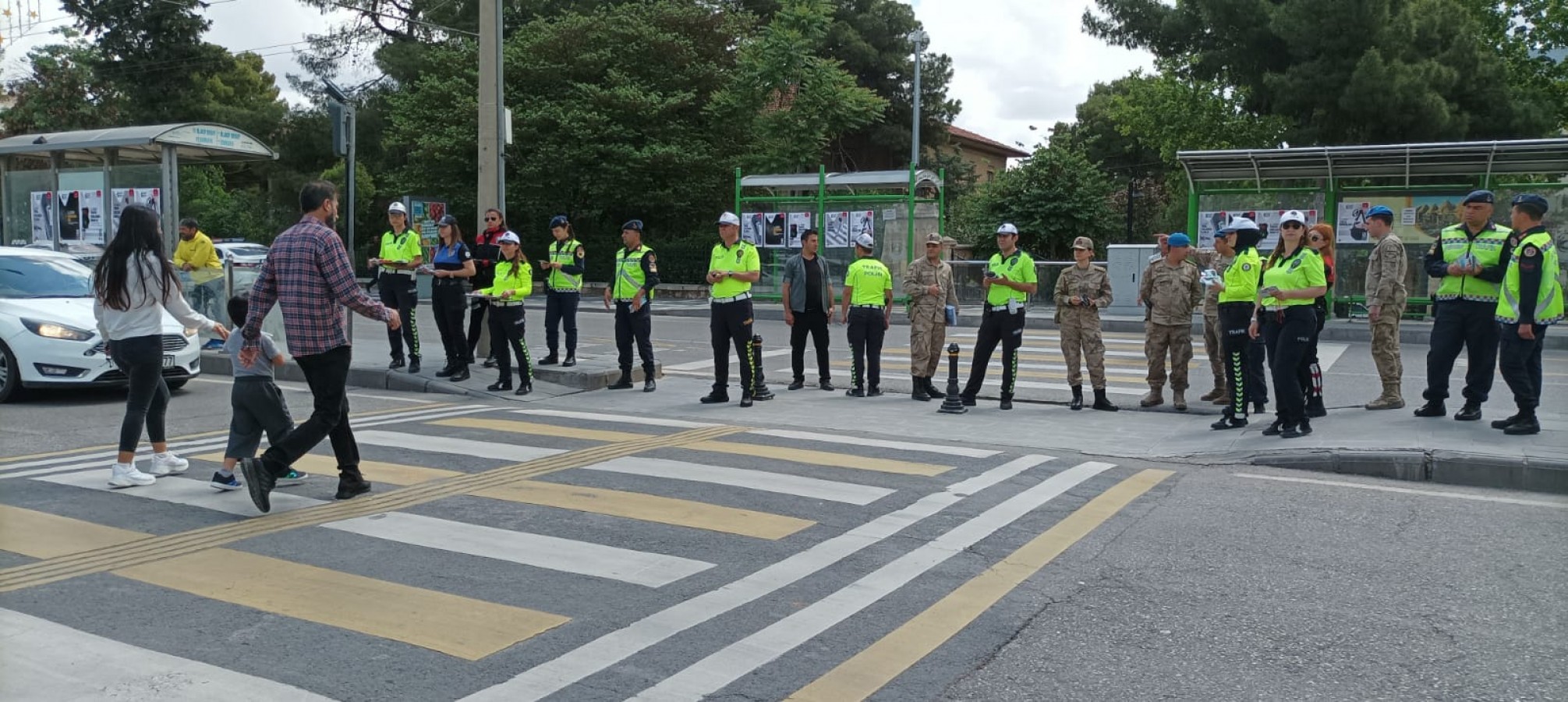 Şanlıurfa’da "Yayalar için 5 adımda güvenli trafik" uygulaması
