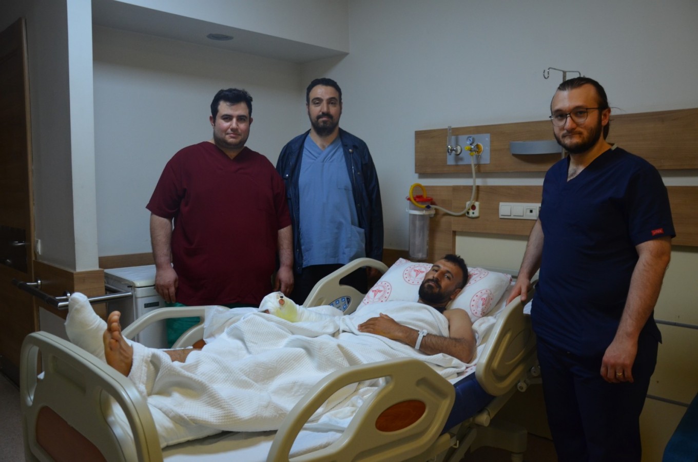 Ayak parmağı eline nakledildi