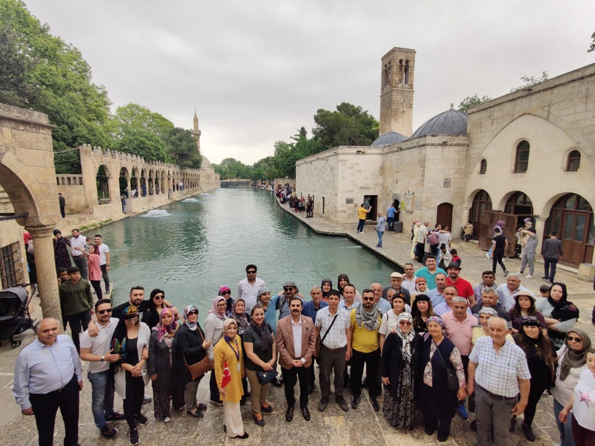 Köprübaşı esnafı Kaymakam Taşkın eşliğinde Urfa’yı gezdi