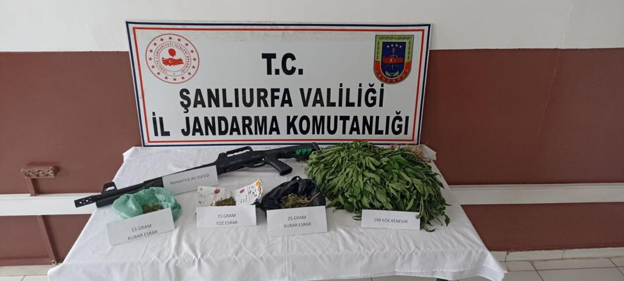 Urfa’da jandarmadan uyuşturucu operasyonu