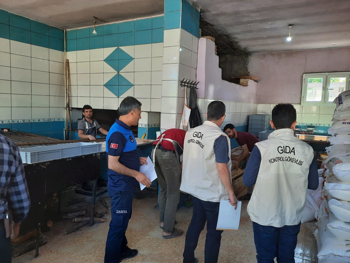 Viranşehir'de zabıtadan fiyat ve gıda denetimi