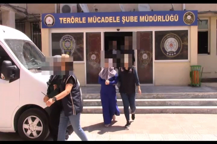 Şanlıurfa merkezli güncel FETÖ evlerine baskın! Tutuklamalar var