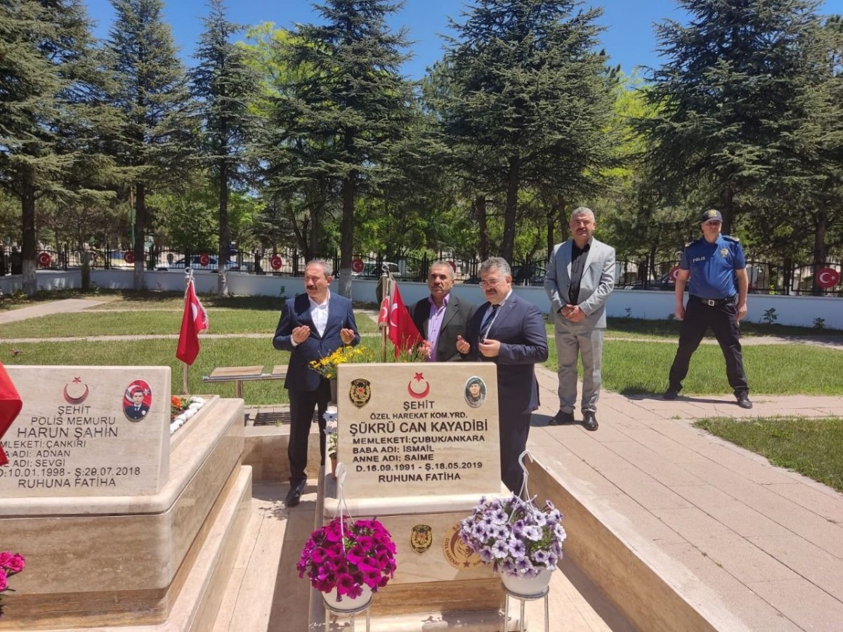 Şanlıurfa'daki şehit meslektaşını unutmadı