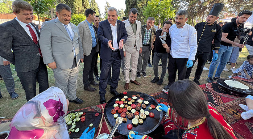 Urfa’nın yöresel lezzetleri sergilendi