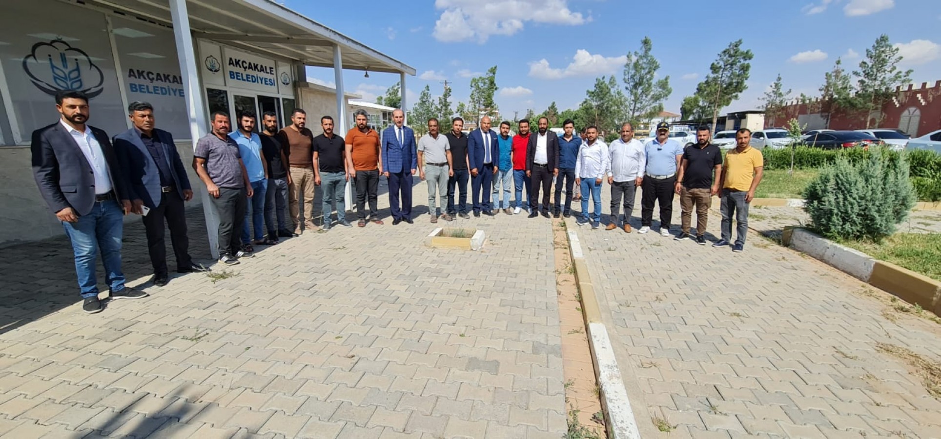 Yalçınkaya oto alım satım esnafıyla bir araya geldi