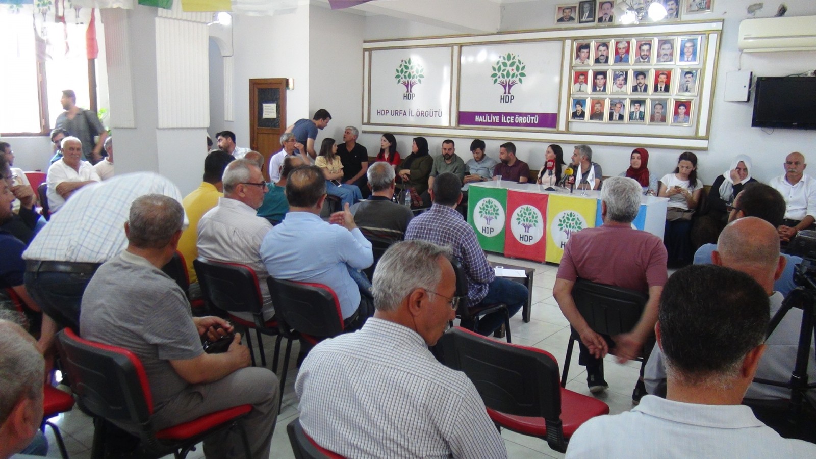 HDP Şanlıurfa teşkilatından ‘Kobani’ nöbeti