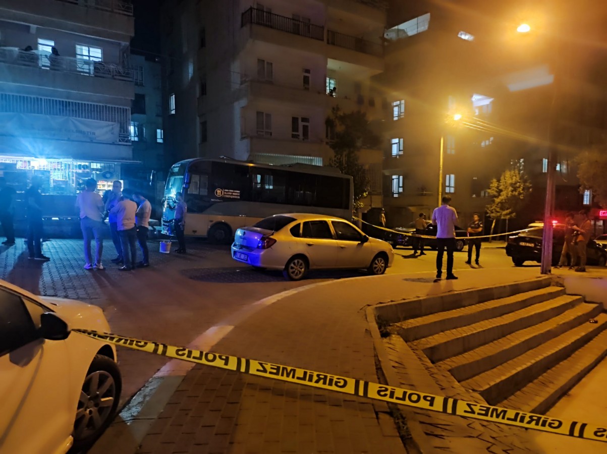 Şanlıurfa'da 'baba' dehşeti! 2 oğlunu da vurdu