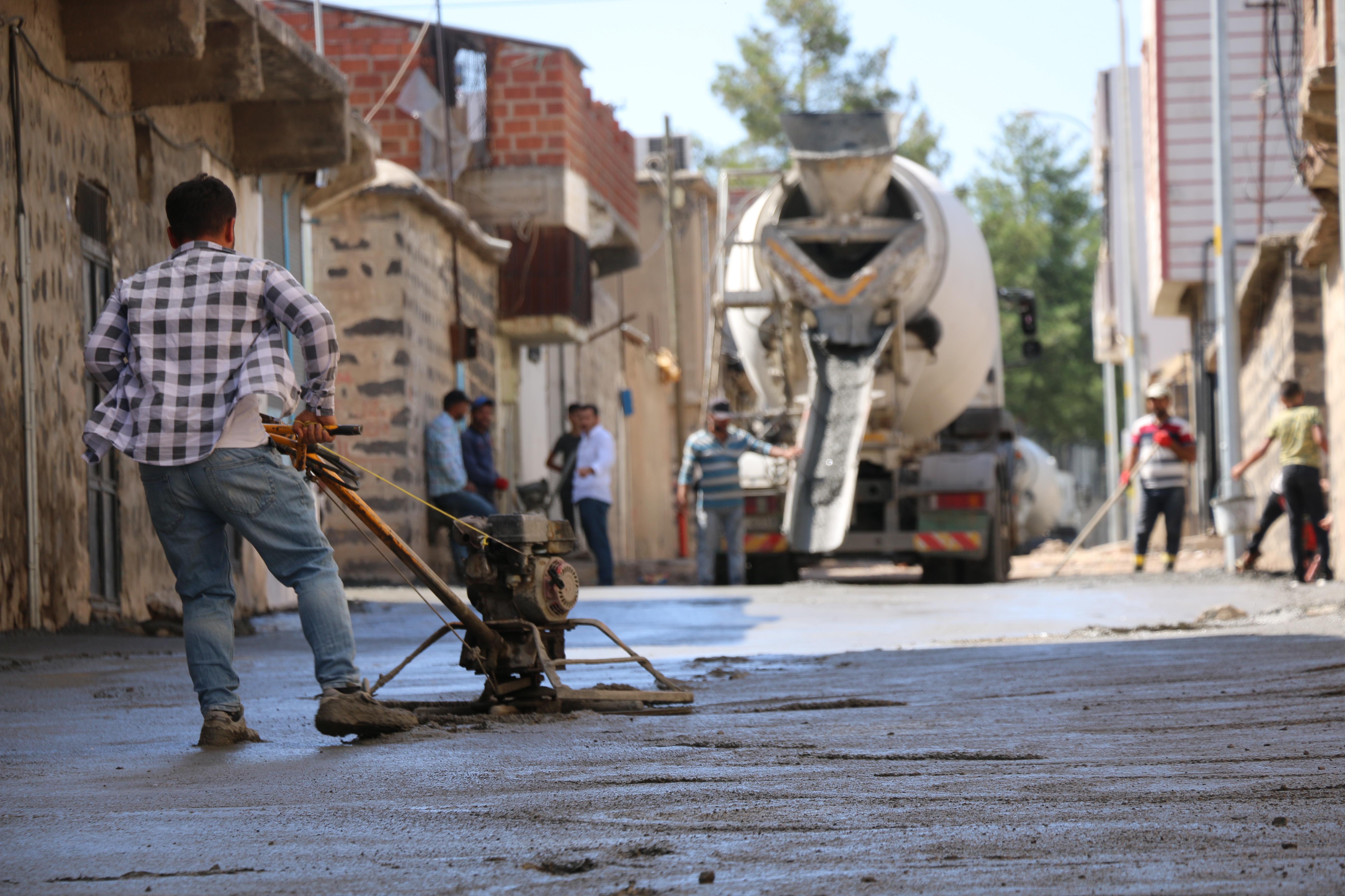 Siverek’te beton yol uygulamasI