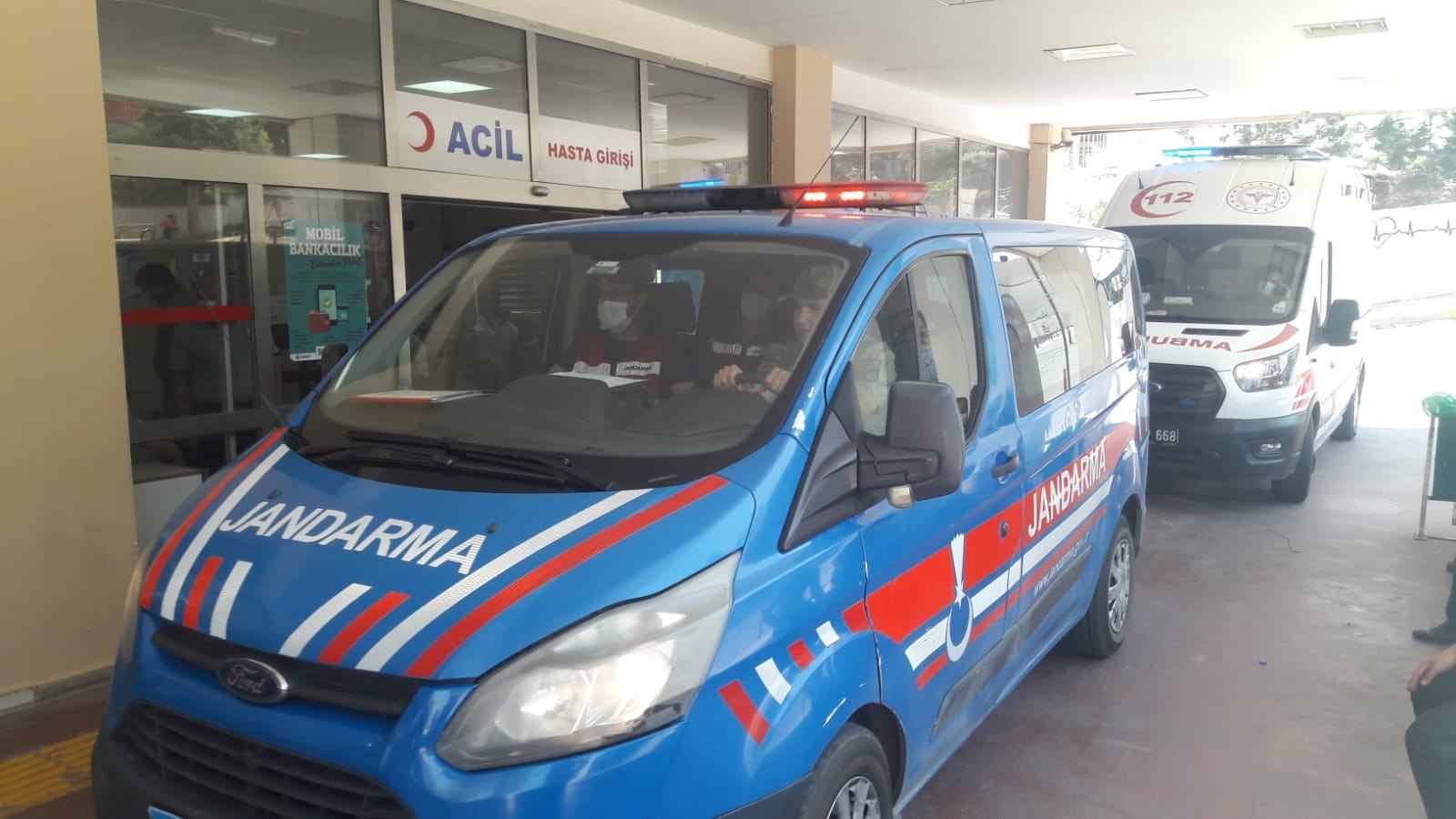 Şanlıurfa'da ‘kuyu’ tartışmasında silahlar konuştu!