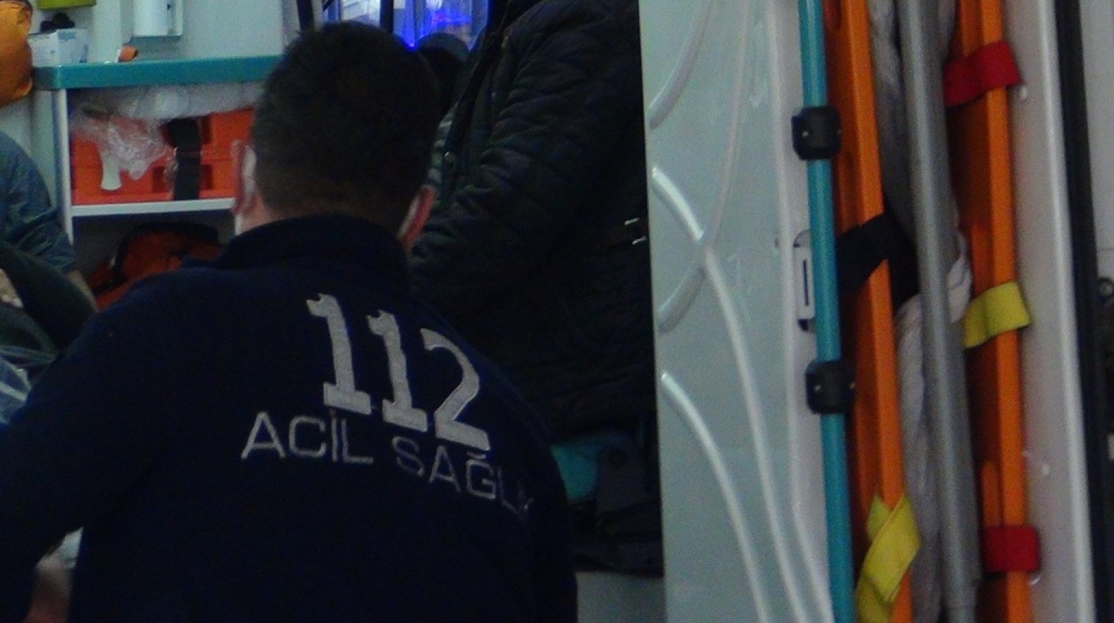 Urfa’da tren istasyonunda yatan çocuğun silahla yaralandığı iddiası!