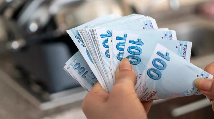 Çalışanların yemek ve yol ücreti artırıldı