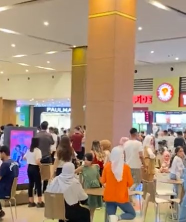 Şanlıurfa'da AVM'de kavga!