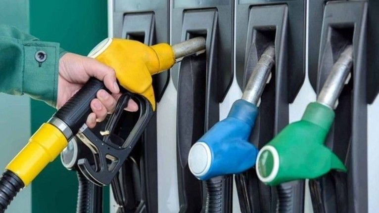 Petrol 105 dolara düştü, akaryakıta yansıyacak mı?